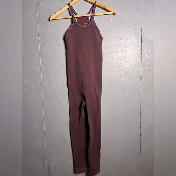 Free People Free People Movement Onesie in Woodrose size M/L - Picture 1 of 7